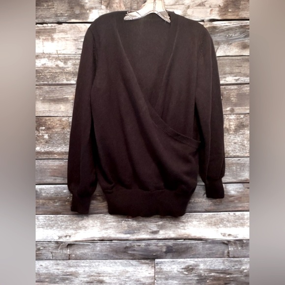NWOT Women’s Deep V Neck Wrapped Front Long Dolman Sleeves Sweater Color Black - Picture 1 of 3